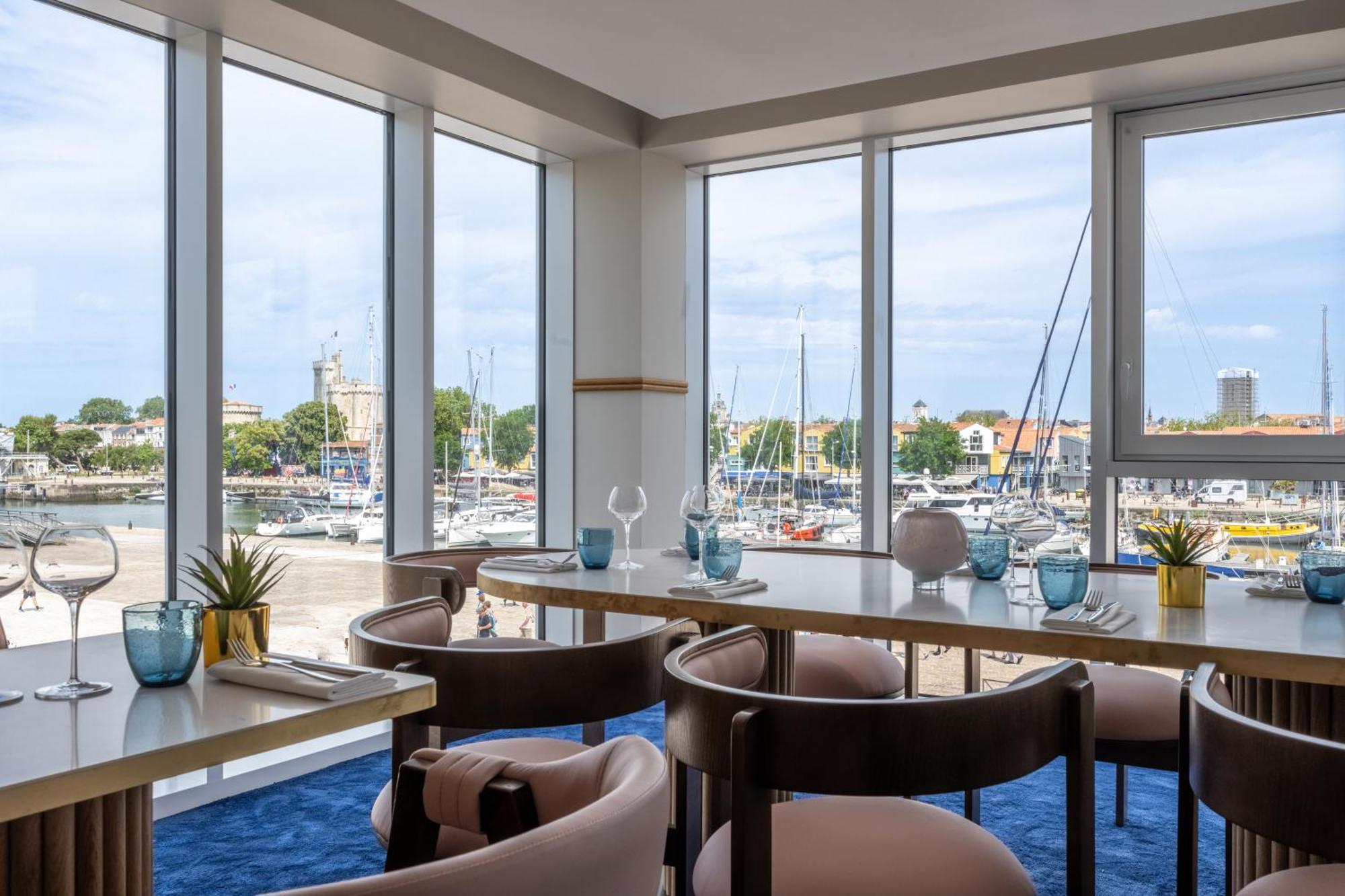 Hotel Mercure Vieux Port Sud 4*