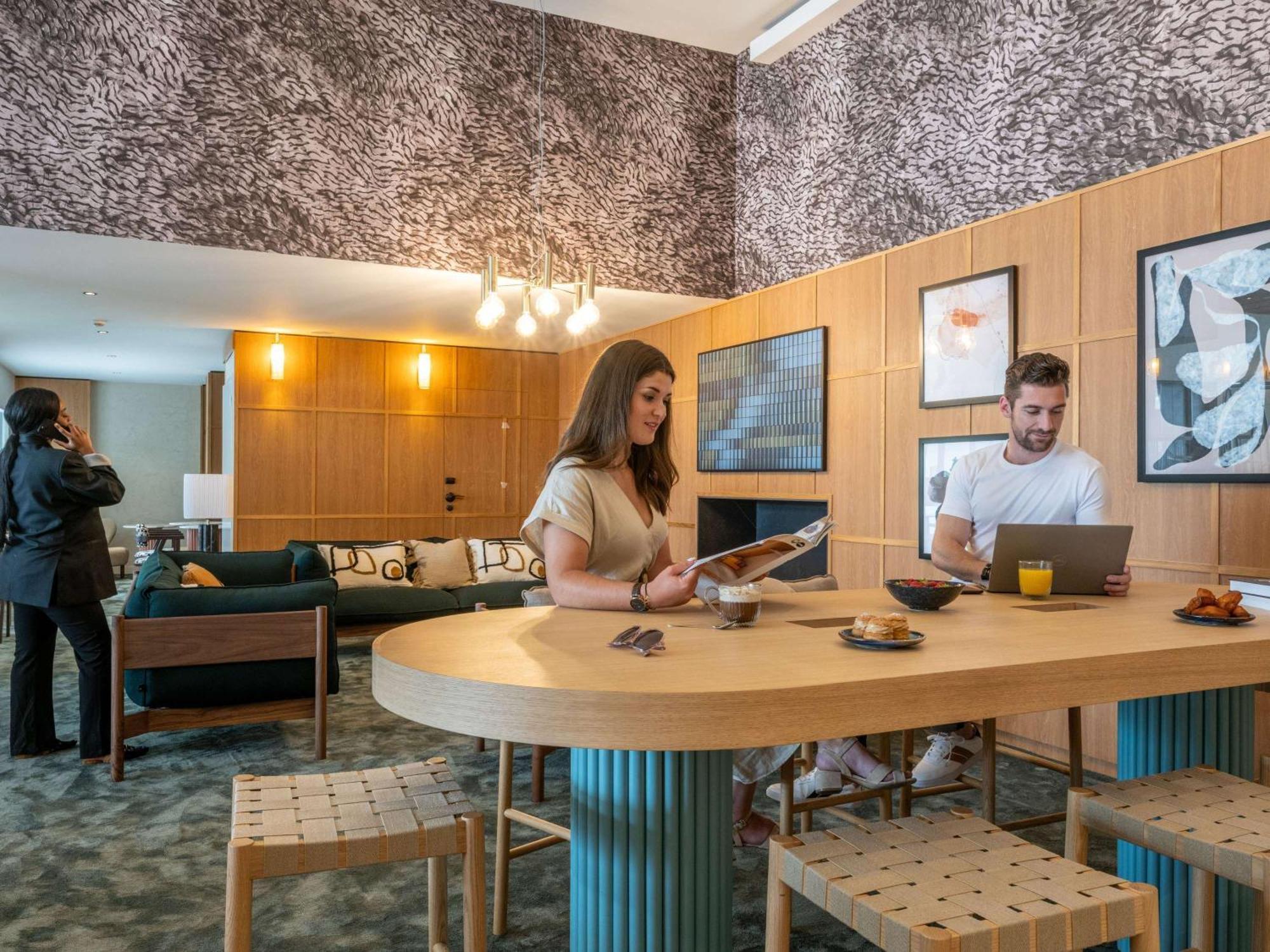 Mercure La Rochelle Vieux Port 4*